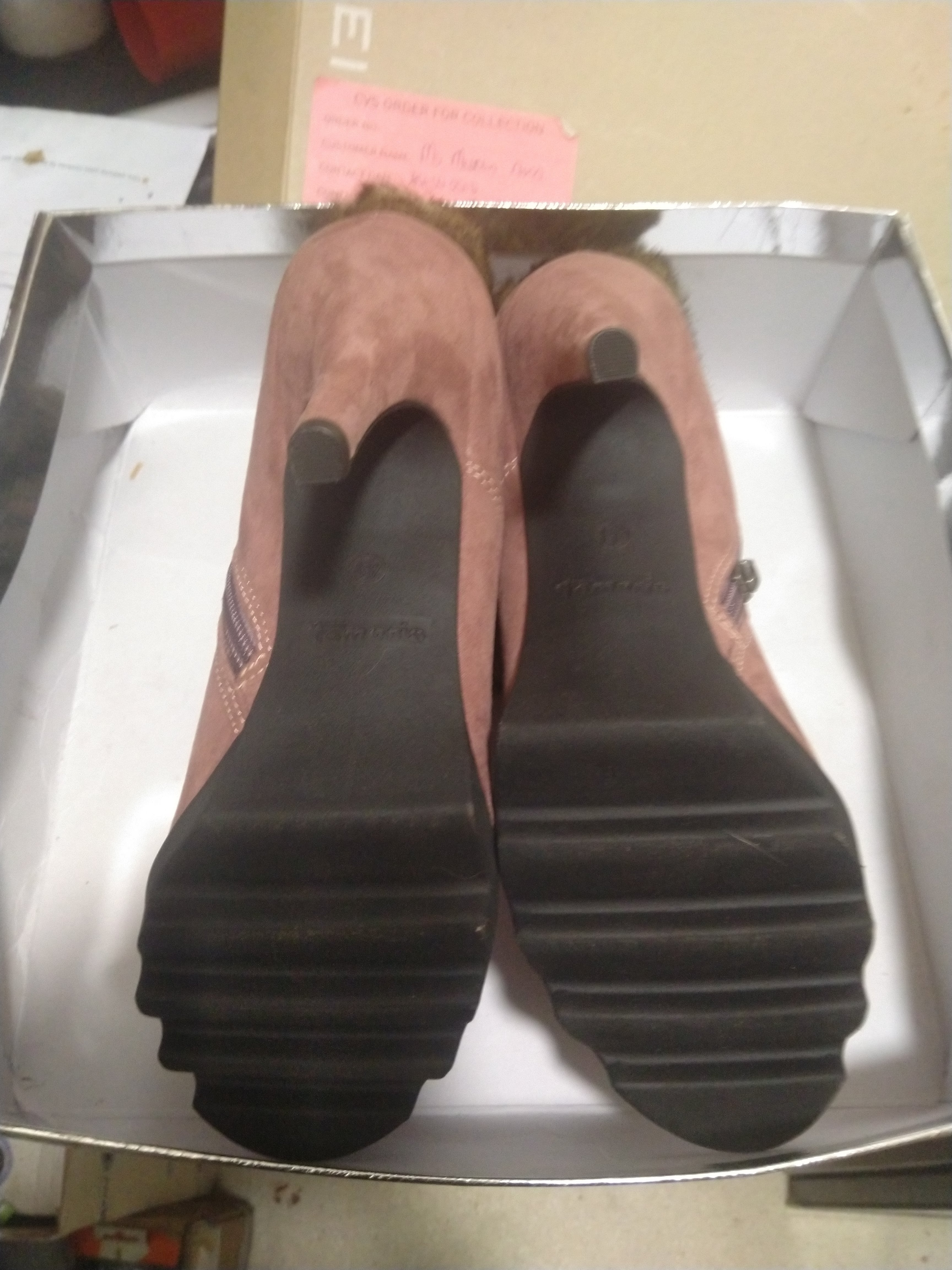 Ladies Vex Leather boot, by KURT GEIGER.